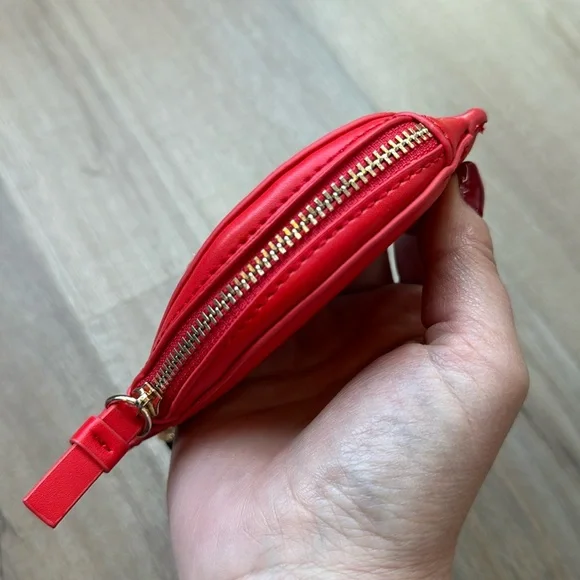 DVF x Target 💋 Red Lips Coin Purse Bag Charm Mini Kiss Diane Von Furstenberg - Picture 4 of 9